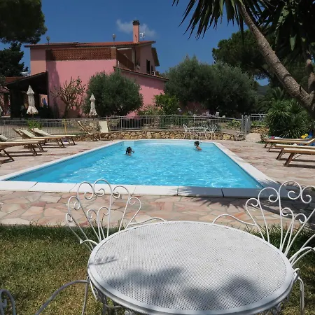 Elba Casa Vacanze Casa de Férias